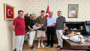 Kaymakam Altıntaş’tan LGS şampiyonlarına hediye - 2