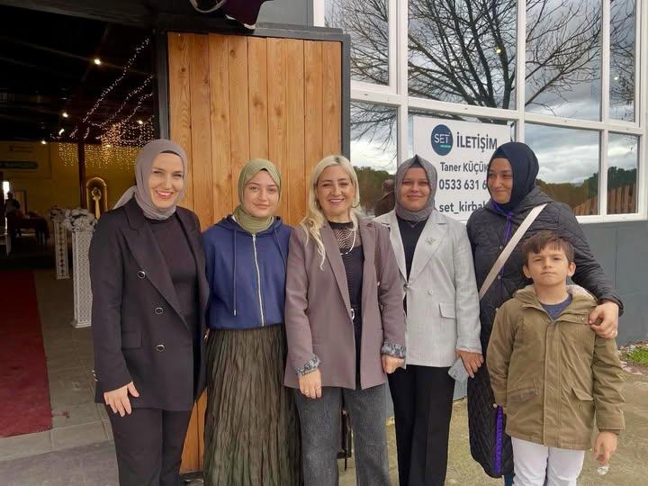 MHP’nin Dişi Bozkurtları Sahada