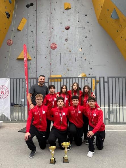 Işıl İpek Ortaokulu Tırmanışta Tarih Yazdı! - 1