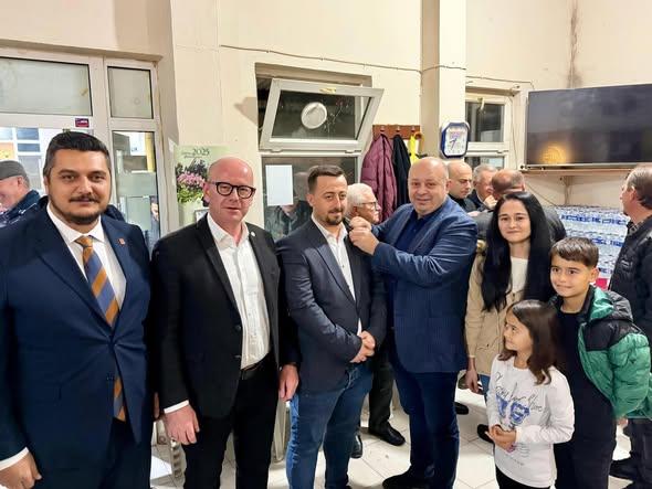 Hasanbey’de CHP’ye Toplu Katılım: 32 Kişi Birden Üye Oldu - 1