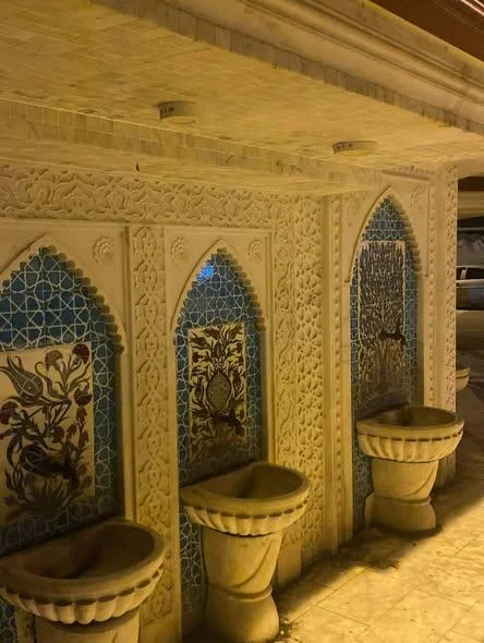 TATLISU ÇEŞMELERİNDE ALARM! MEHMET EFENDİ CADDESİ’NDE SU BULANIK AKIYOR