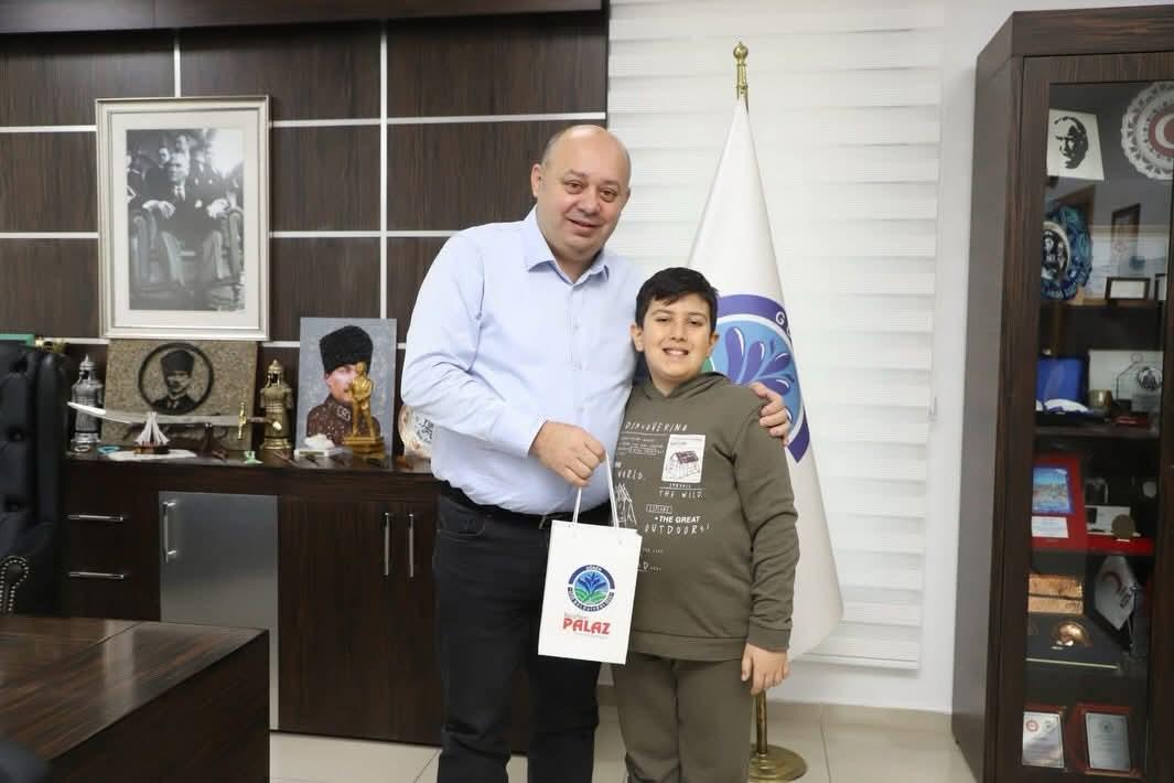 Gönen’in gururu Yunus Emre, AMO 2025’te Türkiye birincisi oldu