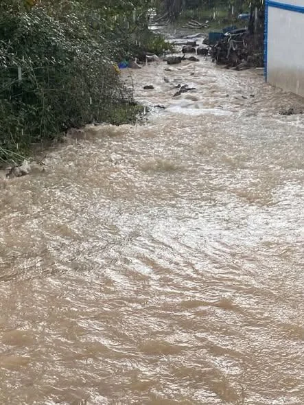 Köy içinden geçen dere taşarsa sorumlusu kim?