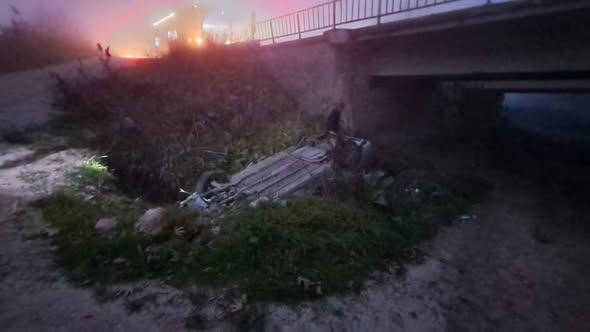 Bigadiç yolunda kaza: 2 kişi yaralandı - 1