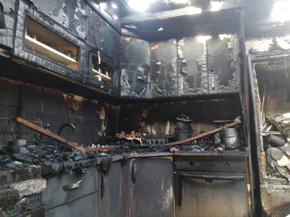 Tütüncü Mahallesi’nde ev yangını paniğe neden oldu - 3