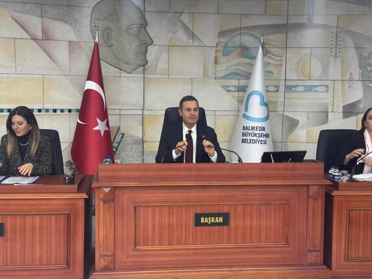 Akın: Cumhuriyet Halk Partisi mensubuyum