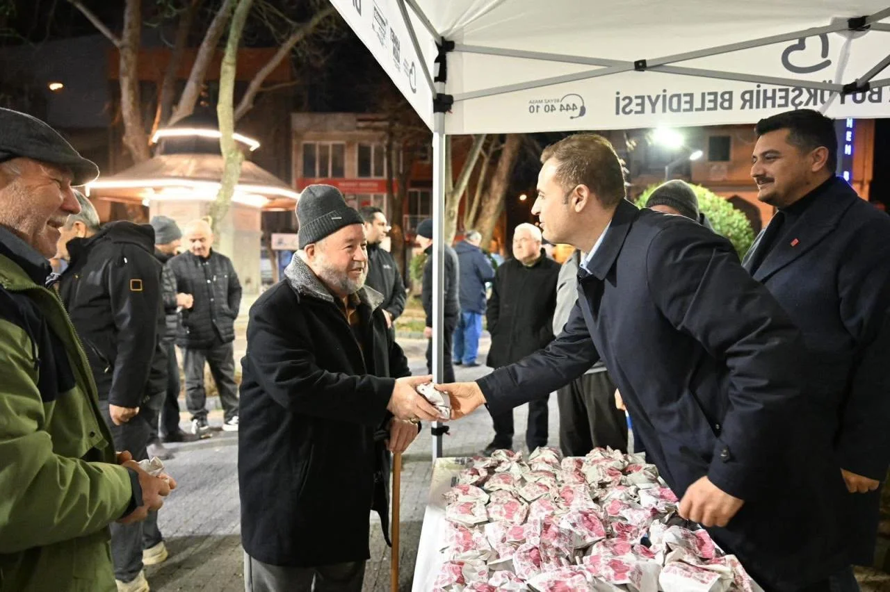 Umre dönüşü ilk durak: Baba ocağı Gönen
